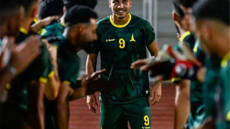 الخليج يصطدم بالأخدود اليوم في الدوري السعودي