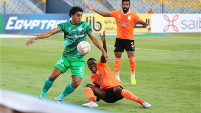 التعادل السلبي يحسم الشوط الأول من لقاء فاركو والمصري