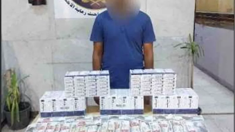 ضبط مندوب شركة أدوية لبيع وترويج العقاقير الطبية المخدرة بالجيزة
