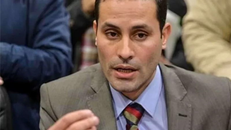 فضيحة جديدة لـ أحمد طنطاوي.. الإخواني الهارب عبد الله الشريف يعلن دعمه للمرشح الرئاسي