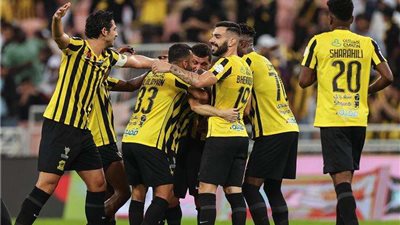 التعادل السلبي يسيطر على الشوط الأول من لقاء الاتحاد والفيحاء في الدوري السعودي