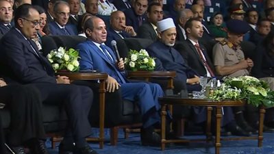 السيسي: مشروع قناة السويس الجديدة كان محاولة لإكساب المصريين الثقة المفقودة