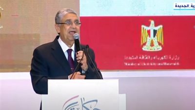عاجل| الكهرباء: 1.8 تريليون جنيه حجم الاستثمارات بمجال الطاقة منذ عام 2014