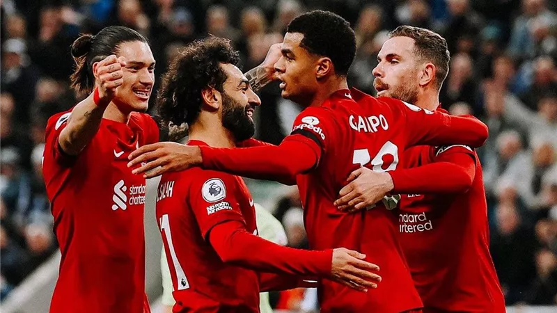 صلاح يقود تشكيل ليفربول المتوقع أمام توتنهام  في الدوري الإنجليزي