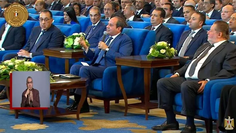 عاجل| الرئيس السيسي: نعمل على تقارب الإيرادات والمصروفات بدعم قطاع الصناعة