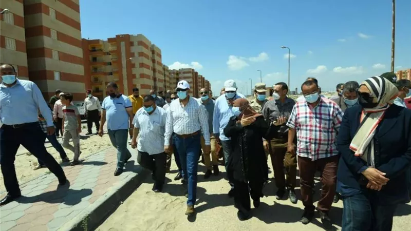 محافظ الدقهلية يتفقد تطوير ورفع كفاءة محطات رفع الصرف الصحي لمنطقة 15 مايو