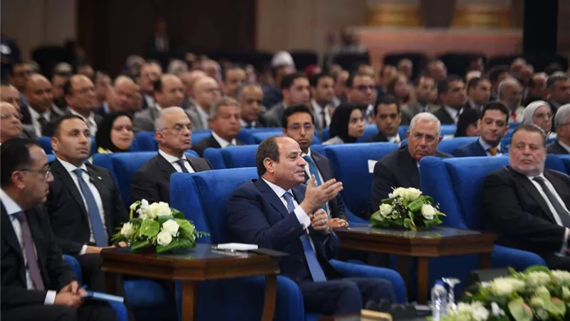 عاجل| السيسي: تريليون جنيه تكلفة استصلاح 4 ملايين فدان
