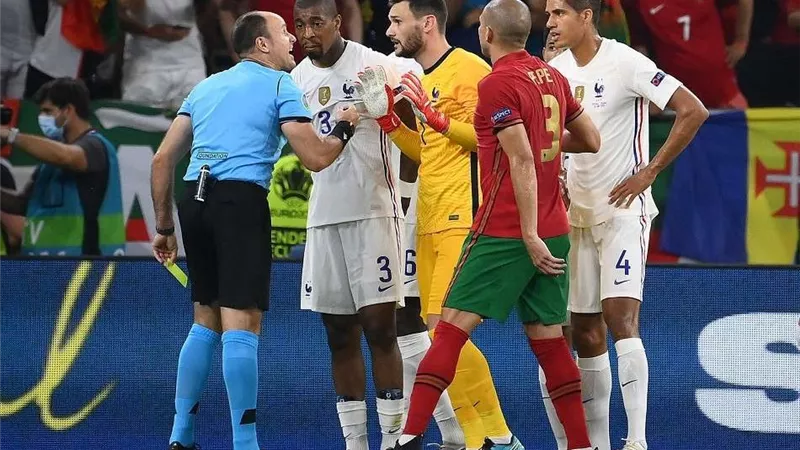تعليق مُثير من مدرب فرنسا بعد التأهل لدور الـ 16 في اليورو