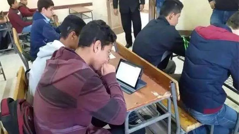 «التعليم» توجه تحذر هام طلاب الثانوية العامة .. تفاصيل