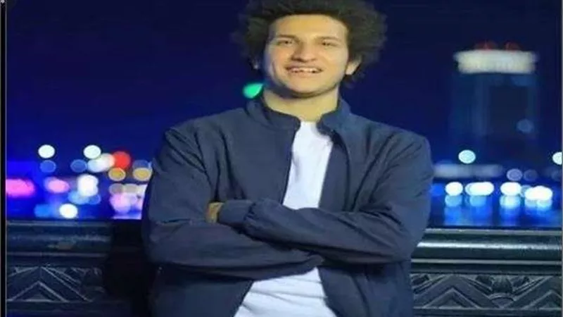 طالب تانية طب القصر العيني يكشف تفاصيل أزمة الشهادة المزورة
