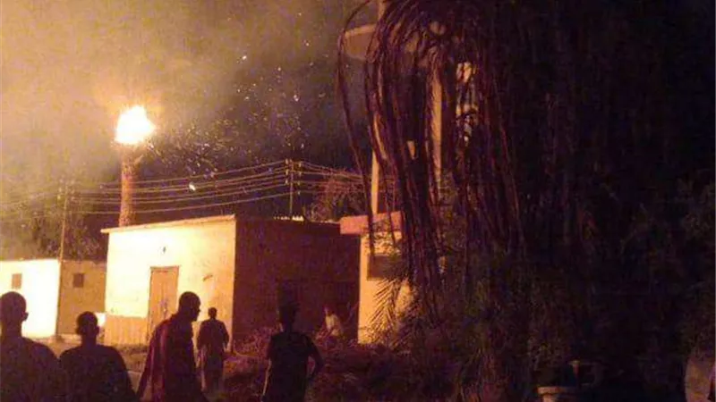 انتداب المعمل الجنائي لمعاينة حريق حظيرة مواشي بالدقهلية