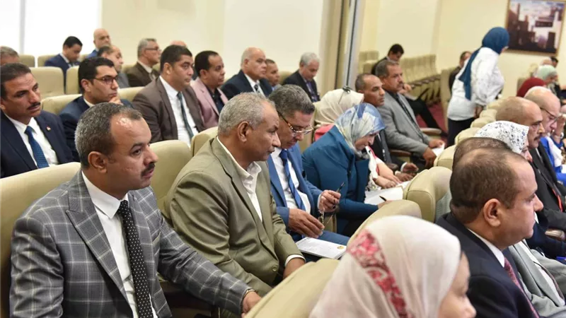 وزير العمل: حصر وتدريب وتشغيل ذوي الهمم لدمجهم في سوق العمل