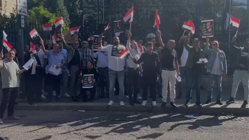 القنصلية المصرية تقيم وقفة لتأييد المرشح عبد الفتاح السيسي في الانتخابات الرئاسية