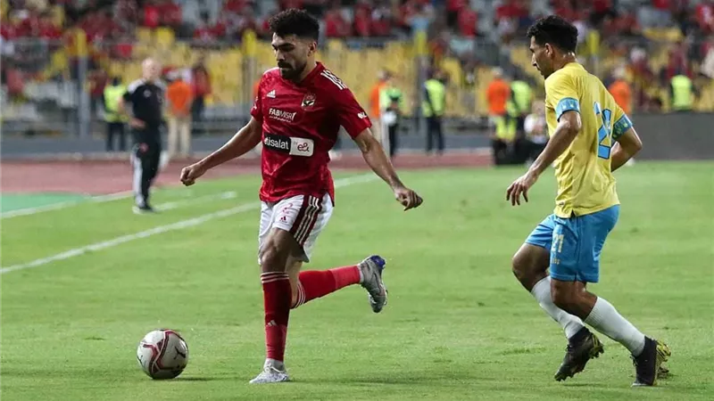 الأهلي يتقدم على الإسماعيلي بهدفين في الشوط الأول