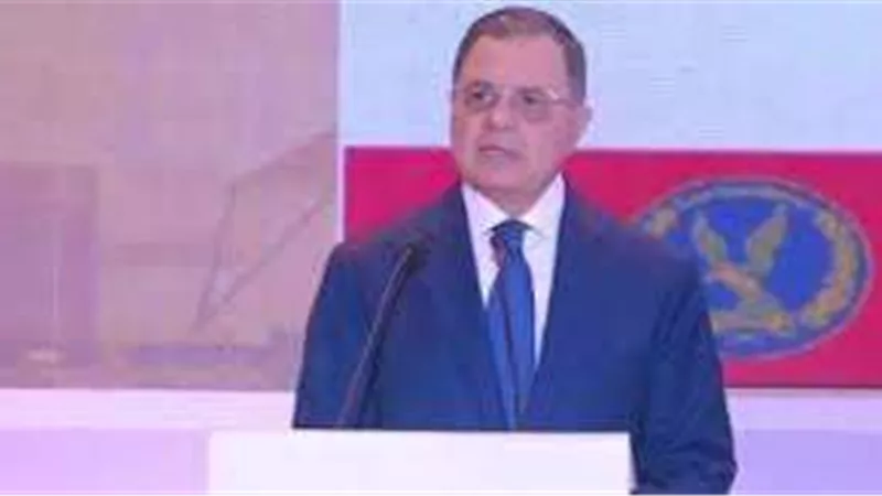 وزير الداخلية يوافق على تجنيس 103 مواطن مع الاحتفاظ بالجنسية المصرية