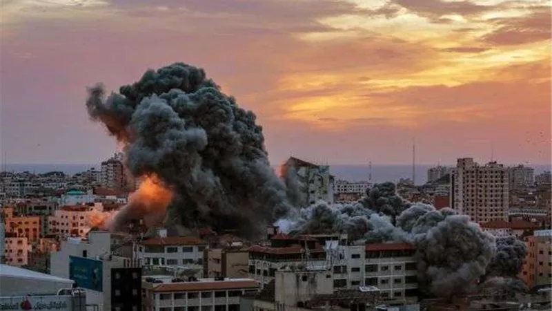 استشهاد 15 مواطنًا في قصف لجيش الاحتلال على قطاع غزة
