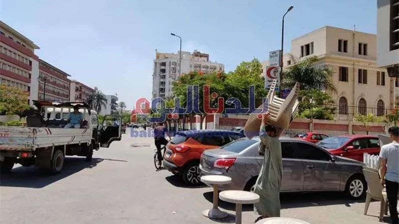 رفع 540 حالة إشغال طريق مخالفة بدمنهور