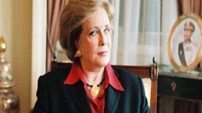 بعد قليل.. جنازة عسكرية للراحلة جيهان السادات