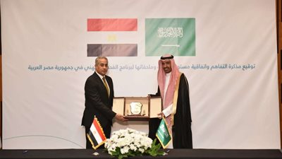 وزير العمل يلتقي نظيره السعودي لتوقيع اتفاقية الفحص المهني بين البلدين