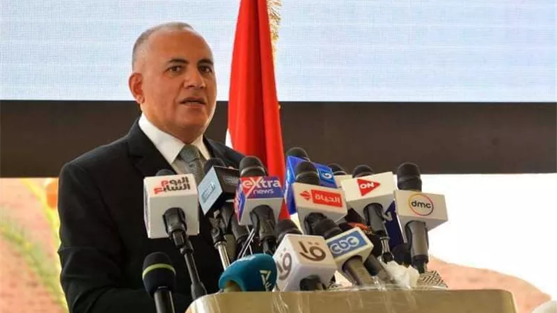 وزير الري: الدولة جاهزة للتعامل مع أي طارئ فيما يخص قطاع المياه .. صور