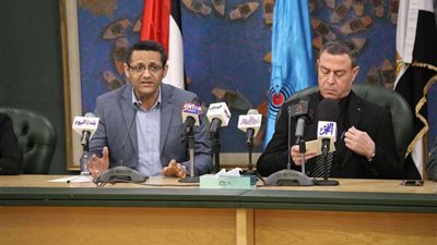 السفير الفلسطيني: 