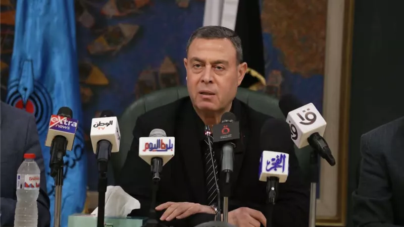 السفير الفلسطيني بالقاهرة: نرفض إقامة دولة فلسطينية بغزة على أرض مصرية
