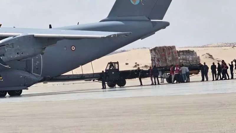 مطار العريش يستقبل طائرة مساعدات من البرازيل تمهيدا لإدخالها غزة