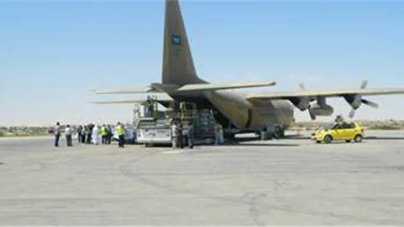 مطار العريش يستقبل أكبر طائرتين مساعدات لغزة من باكستان وبولندا