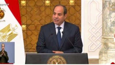 عاجل| الرئيس السيسي: دعوني أتساءل.. أين قيم الحضارة الإنسانية التي شيدناها؟