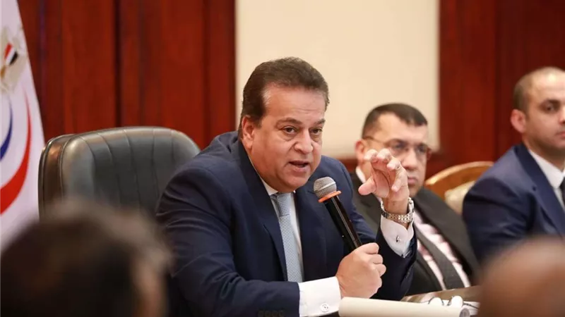 وزير الصحة يلتقي نظيره السوداني لبحث تعزيز سبل التعاون في القطاع الصحي
