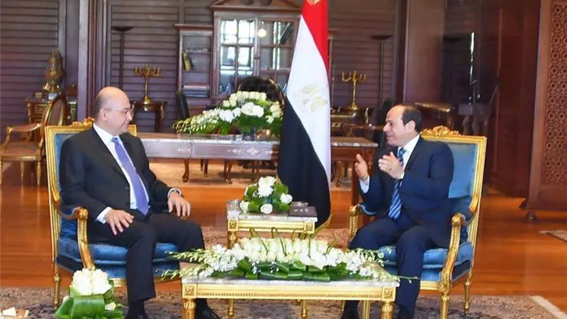 السيسى يرسل برقية عزاء لرئيس وزراء العراق في ضحايا حريق مستشفى الحسين