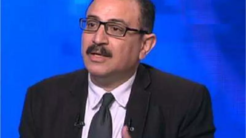 أستاذ علوم سياسية: الدولة المصرية تقود مسؤولية قومية كبيرة لفتح معبر رفح