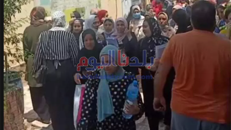 تباين آراء طلاب الثانوية العامة بالغربية حول امتحان الجبر والهندسة الفراغية