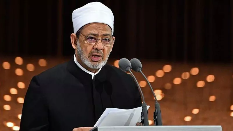 البابا تواضروس لـ شيخ الأزهر :عيد الأضحى يحمل لنا معاني التضحية والبذل