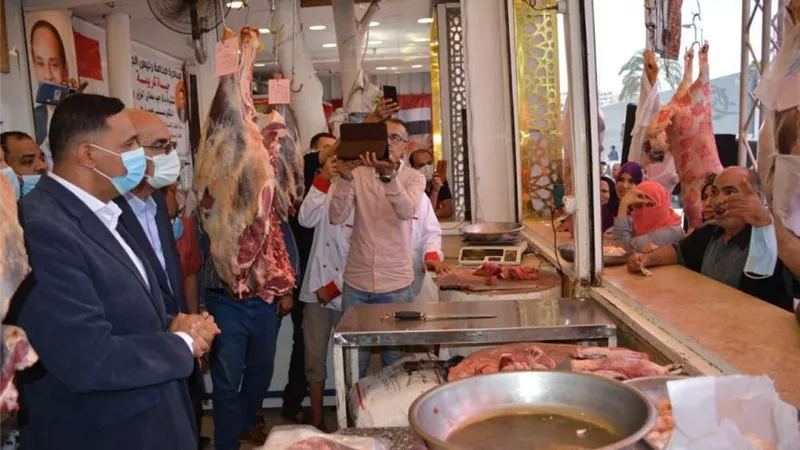 بالصور | محافظ الدقهلية يطلق مبادرة تخفيض أسعار اللحوم بمنافذ البيع بـ 70 جنيها