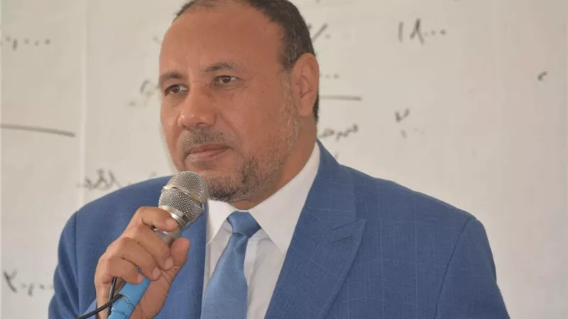 نائب رئيس جامعة الأزهر يطمئن على سير العملية التعليمية بأسيوط