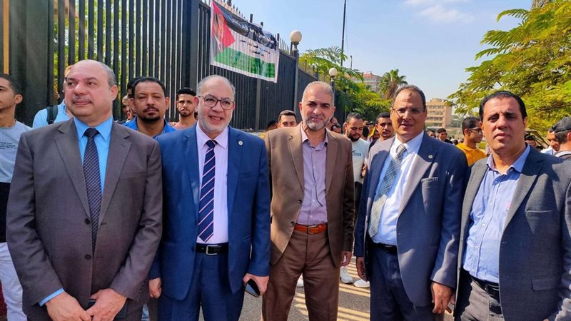 كلية التربية جامعة