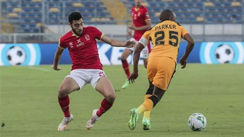 التعادل السلبي يسيطر على الشوط الأول بين الأهلي وكايزر تشيفز