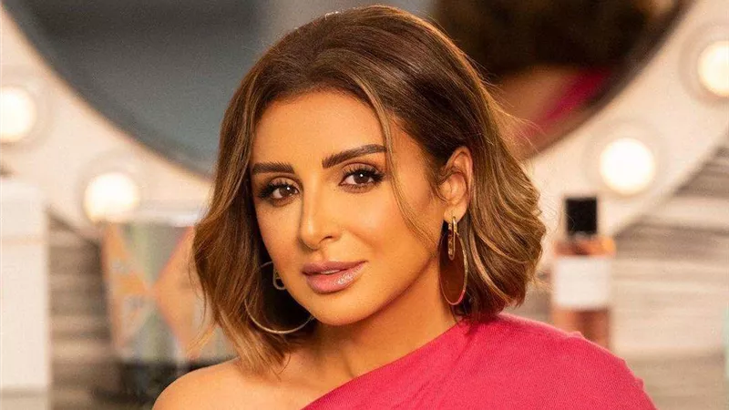 بعد تلقيها رسالة تهديد.. نقابة المهن التمثيلية تعلن دعم الفنانة أنغام
