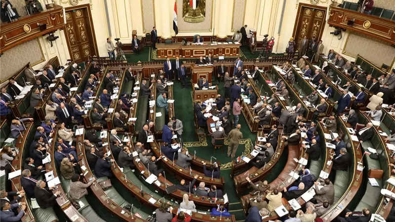 برلماني : هناك ضرورة لاحتواء هذه الأزمة ورفض لكل ما يعد جرائم حرب ومحاولة تصفية القضية الفلسطينية