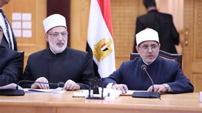 مجلس جامعة الأزهر يعلن تفويضه للقيادة السياسية في اتخاذ ما تراه مناسبًا لحماية الوطن