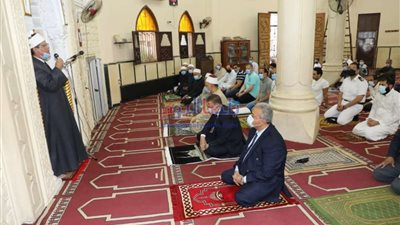 كيفية صلاة عيد الأضحى .. وهل يجوز صلاتها في المنزل؟