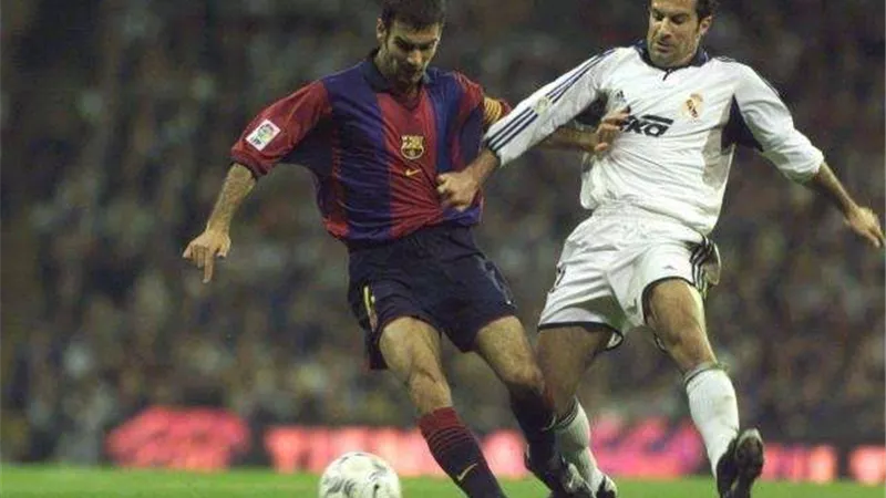 قبل كلاسيكو السبت.. تاريخ مواجهات برشلونة وريال مدريد عبر كل البطولات