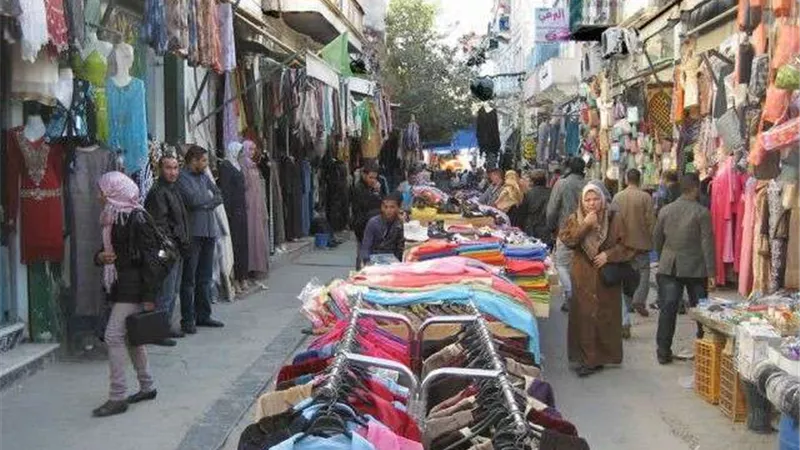 حملات مكثفة لجهاز حماية المستهلك على مستوى المحافظات