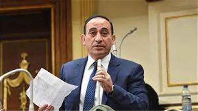 محمد زين الدين يتقدم بطلب إحاطة بشأن إعلان وظائف بنظام الإعارة دون توفير فرص جديدة