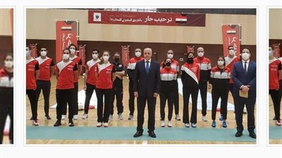 ميدو ينتقد زي بطلات مصر في طابور عرض الأولمبياد