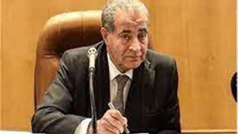 وزير التموين يوجه بمتابعة عمل المخابز المنتجة للخبز المدعم