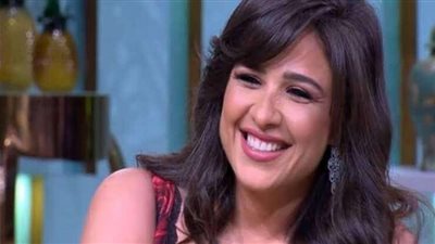 شقيق ياسمين عبدالعزيز يكشف آخر تطورات حالتها الصحية