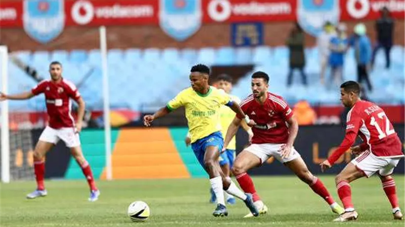 طاقم تحكيم سنغالي لمباراة الأهلي وصن داونز في الدوري الإفريقي