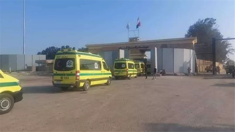 معبر رفح يستقبل الدفعة الأولى من حاملي الجنسيات المزدوجة من غزة